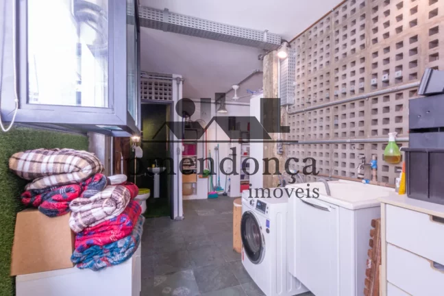 Imagem Charmoso apartamento no coração da Av Angélica, com 3 quartos (1 suíte) e 1 vaga