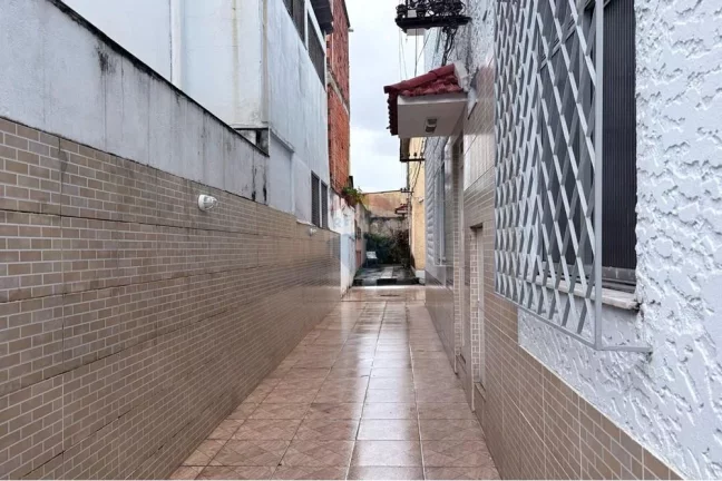 Imagem Apartamento com 50m² e 2 quartos em Cascadura. Rio de Janeiro,