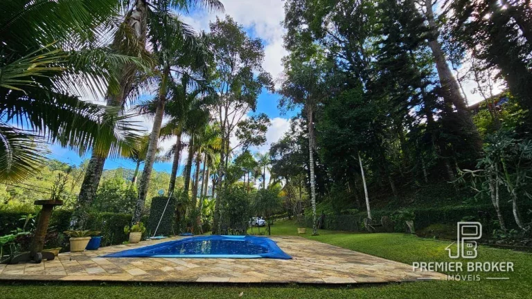 Imagem Casa com 3 dormitórios à venda, 350 m² por R$ 1.300.000,00 - Fazenda Boa Fé - Teresópolis/RJ