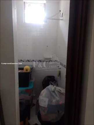 Imagem Casa para Venda em Limeira, Jardim Santa Adélia, 3 dormitórios, 1 suíte, 1 banheiro, 5 vagas