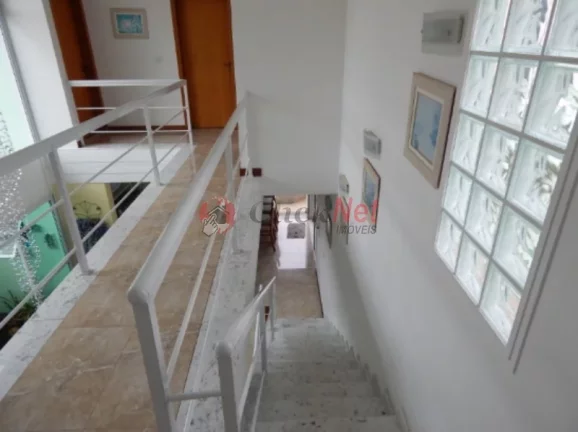 Imagem Belíssimo Sobrado Semi-mobiliado com 450m² para Venda no bairro Demarchi em São Bernardo