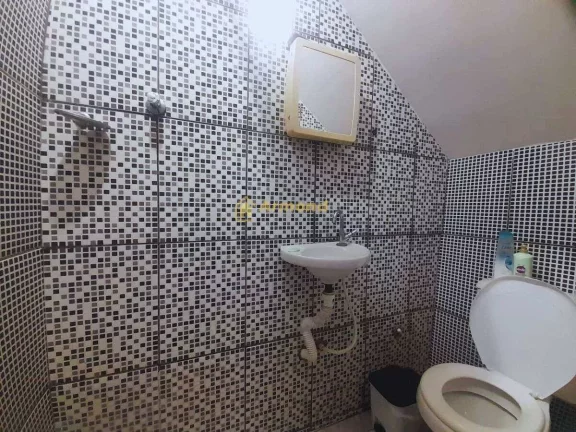 Imagem Casa à venda em Juiz de Fora, Monte Castelo, com 2 quartos, 120m2