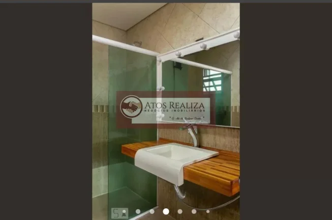 Imagem Vendo Residência no Jardim Palmares. Sobrado de alto Padrão na região de jardim marajoara, 450m2 de área útil, com 3 Dormitorios com Armários Planejados e Ar-condicionado, 2 Salas, Cozinha com planejados, 4 banheiros, 4 Vagas de garagem, Banheira, Piscina