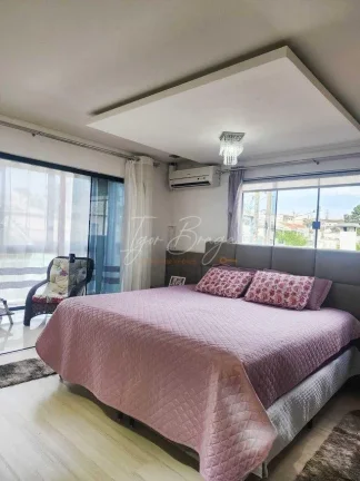 Imagem Casa à venda no bairro Cachoeira em Araucária/PR