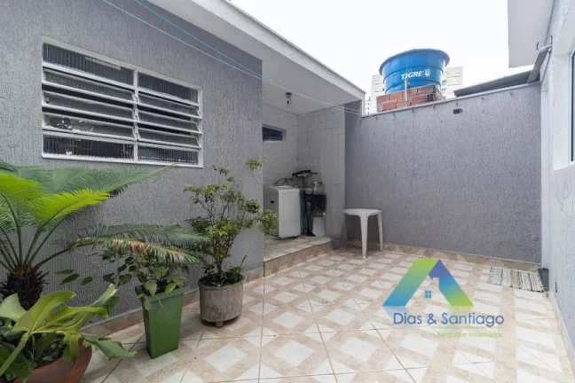 Imagem Sobrado à venda com 3 dormitórios e 2 vagas na Vila das Mercês/SP!