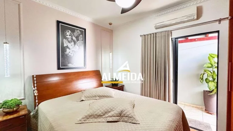 Imagem Casa com 3 dormitórios à venda, 204 m² por R$ 620.000,00 - Jardim Cidade Azul - Rio Claro/SP