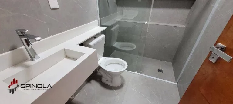 Imagem Casa com 2 dormitórios à venda, 87 m² por R$ 680.000,00 - Ocian - Praia Grande/SP