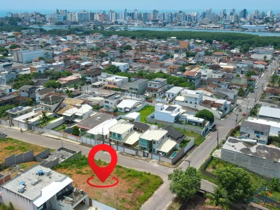 Imagem Casa Duplex com 3 Quartos à Venda em Itapebussu - Guarapari/ES