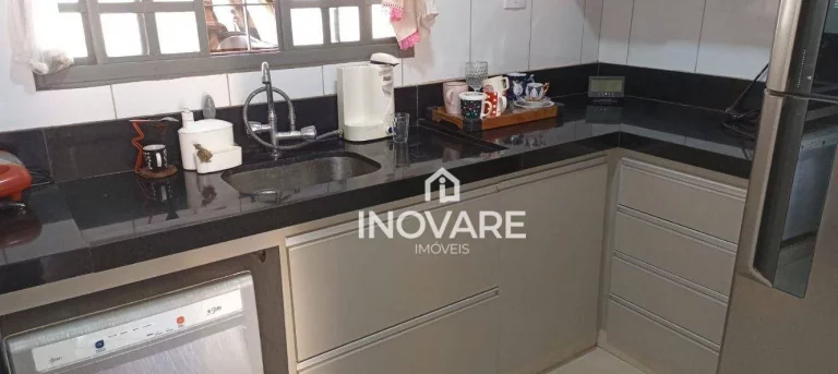 Imagem Casa com 2 dormitórios à venda, 120 m² por R$ 550.000,00 - Alto da Boa Vista - Itumbiara/GO