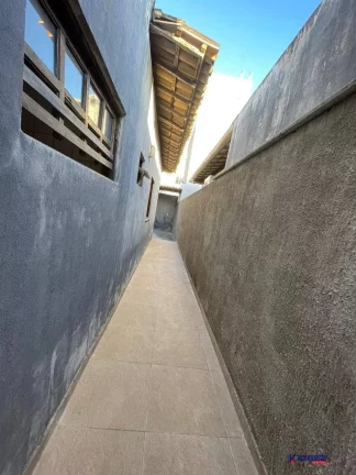 Imagem VENDO CASA EM CONDOMINIO