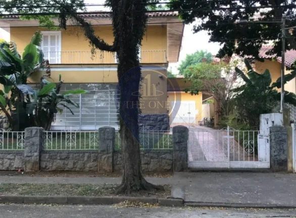 Imagem Casa de 6 quartos na Vila Madalena 350m² de Luxo e Conforto!