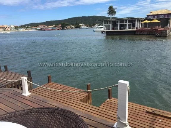 Imagem Luxuoso Apartamento Duplex Frente Canal