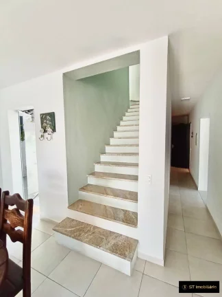 Imagem Casa espaçosa em Localizada na região central em Atibaia!