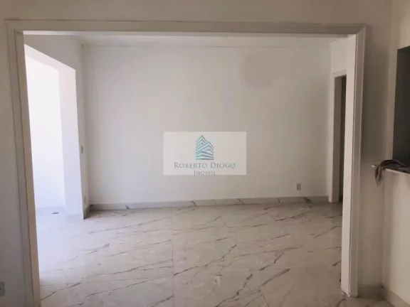 Imagem Imóvel de Luxo em Copacabana: Apartamento de 3 Quartos, 2 Suítes e 1 Vaga de Garagem - Rio de Janeiro-RJ