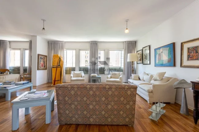 Imagem Apartamento 3 quartos 1 suite, 3 vagas 240m²
