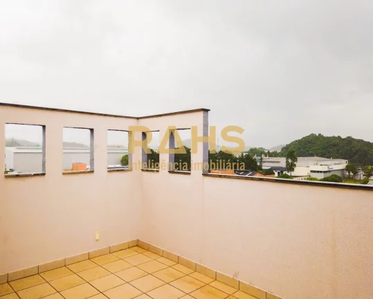 Imagem Cobertura residencial com linda vista para serra do mar, contendo ampla área externa, no bairro Cos...