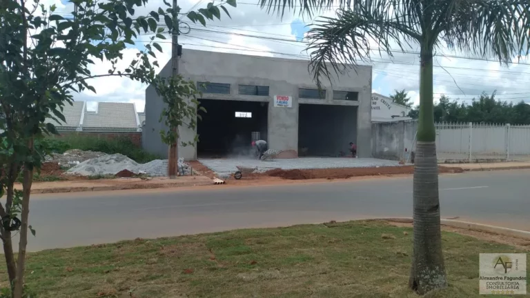 Imagem Galpão para Venda em Aparecida de Goiânia, Jardim das Cascatas