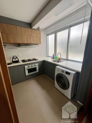 Imagem Excelente apartamento com reforma incrível e mobiliado na Trindade