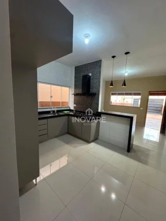 Imagem Casa com 2 dormitórios para alugar, 216 m² por R$ 1.500,00/mês - Setor Nossa Senhora da Saúde - Itumbiara/GO