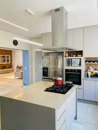 Imagem Casa à venda com 3 quartos em Alphaville, Burle Marx 370 m² por R$ 5.000.000 - Santana de Parnaíba/SP
