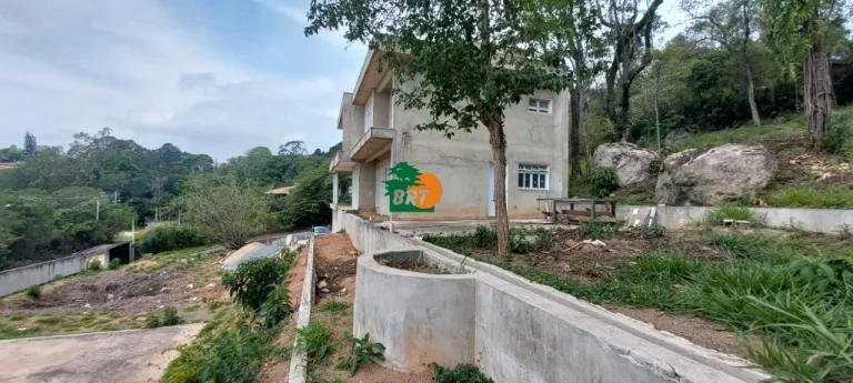 Imagem Chácara para Venda em São Roque, Planalto Verde, 3 dormitórios, 1 suíte, 4 banheiros, 1 vaga