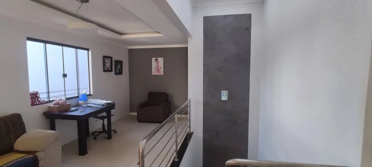 Foto do imóvel: Casa à venda com 03 suítes mais 02 quartos, no Bairro Coqueiral, Cascavel.