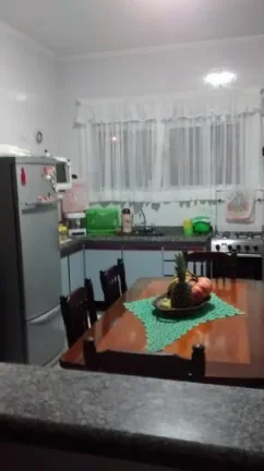 Imagem Casa para Venda em Itanhaém, Parque Augustus, 4 dormitórios, 2 suítes, 1 banheiro, 3 vagas