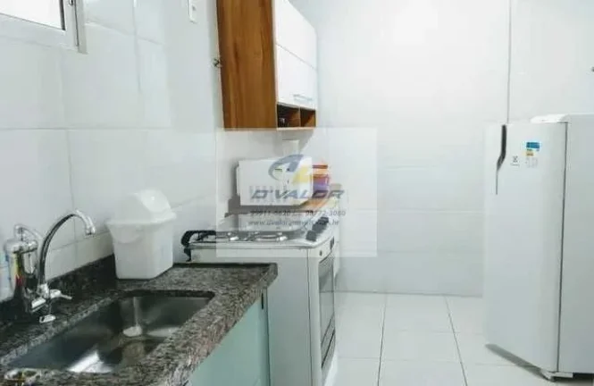Imagem Vendo Apartamento, Mobiliado, com 73 m², 2 quartos, 1 suíte, sala p/ ambientes e 1 vaga
