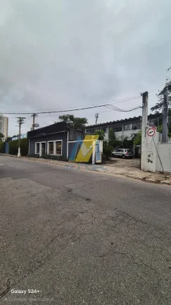 Imagem Galpão comercial/industrial com excelente estrutura e frente imponente.