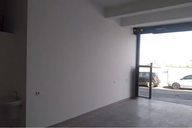 Imagem Salão/galpão/ponto comercial para locação no Mangalot