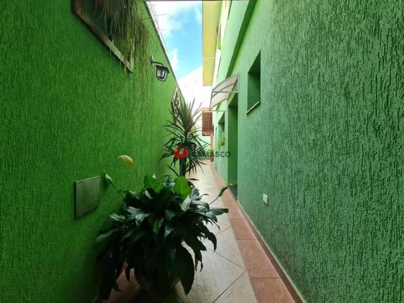 Imagem Sobrado à venda 4 Quartos, 1 Suite, 2 Vagas, 220M², Campestre, Santo André - SP