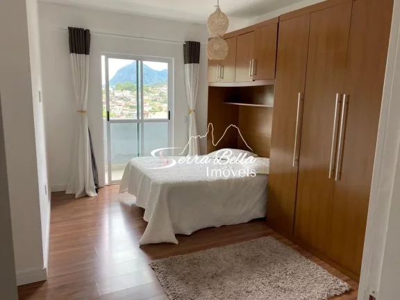 Imagem Casa Toda Mobiliada com 3 suítes 250 m² por R$ 990.000 - Panorama - Teresópolis/RJ