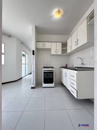 Imagem VENDO CASA DE 2 DORMITORIOS NO CONDOMÍNIO MORADA SALVADOR DALII