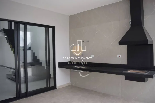 Imagem Casa com 4 Suítes e Design Moderno em condomínio