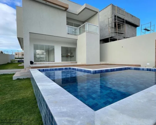 Imagem Casa de Luxo em Condomínio: 4 Quartos, 3 Suítes em Catu de Abrantes, Camaçari-BA - Venda ou Locação!