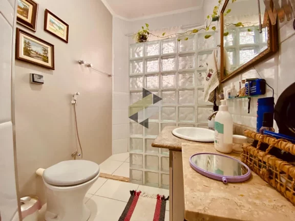 Imagem Apartamento para Venda em Santos, Embaré, 2 dormitórios, 2 banheiros, 1 vaga