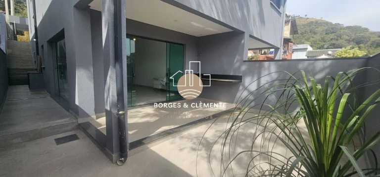 Imagem Sobrado Moderno com Suíte Master e Acabamento Premium no Jardim Maristela