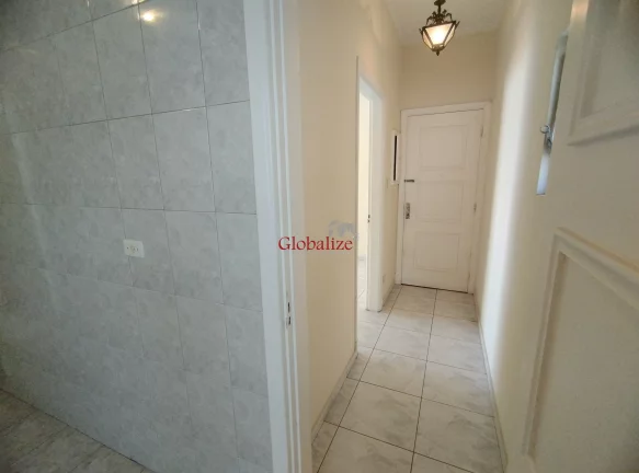 Imagem Apartamento com 3 dormitórios a uma quadra da praia do Boqueirão em Santos R$ 790.000,00