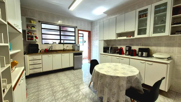 Imagem Belíssimo Apartamento com 3 dormitórios, Pompéia, Santos