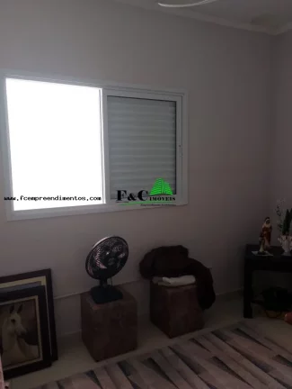 Imagem Casa para Venda em Limeira, Parque Hippolyto, 2 dormitórios, 1 banheiro, 2 vagas