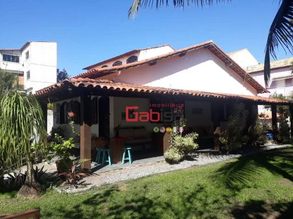 Imagem Casa com 2 dormitórios à venda, 200 m² por R$ 940.000,00 - Peró - Cabo Frio/RJ