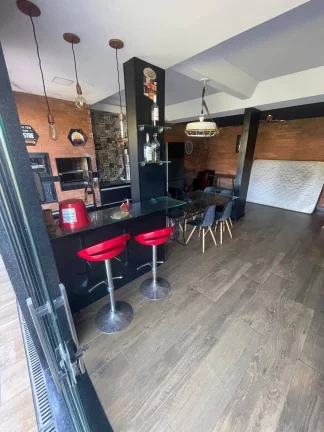 Imagem VENDO ESTA CASA DE ALTO PADRÃO NO BAIRRO: CÔNEGO - NOVA FRIBURGO RJ.