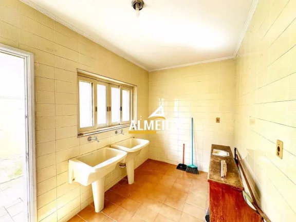 Imagem Casa com 5 dormitórios à venda, 426 m² por R$ 980.000,00 - Parque Universitário - Rio Claro/SP