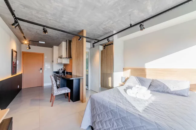 Imagem Studio à venda em Porto Alegre, Petrópolis, com 1 quarto, 28,41m2