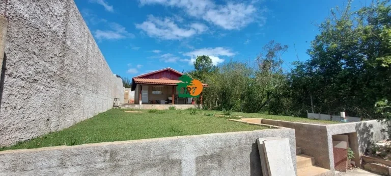 Imagem Chácara para Venda em Mairinque, Jardim Oriental, 3 dormitórios, 1 suíte, 1 banheiro, 1 vaga