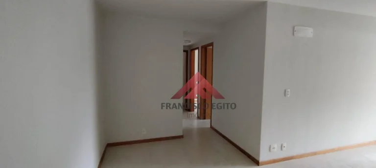 Imagem Apartamento em condominio em Santa Rosa,semi novo em excelente localização,Varandão,sala o3 quartos sendo um com suite,cozinha montada com armarios,su