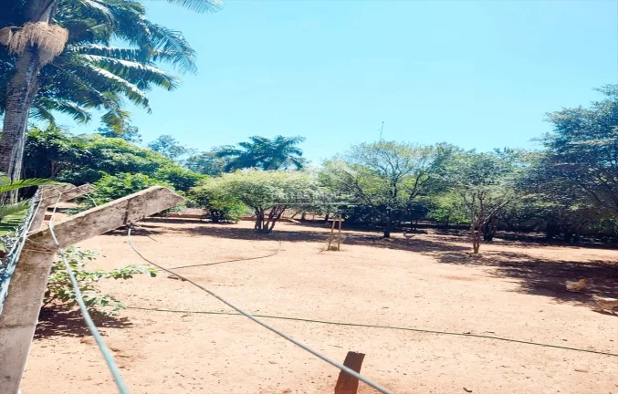 Imagem Terreno à venda, 1600 m² por R$ 300.000,00 - Vale dos Lagos - Tatuí/SP