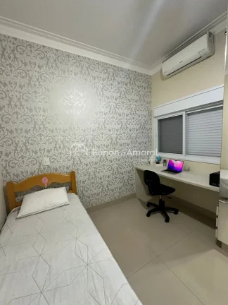 Imagem Casa à venda no Condomínio Real Park Sumaré, 3 quartos, 1 suíte

Ótima casa térrea com:

- 250...