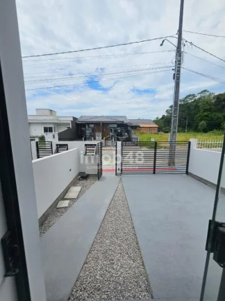 Foto do imóvel: Casa à Venda em Bela Vista, Palhoça: 2 Quartos, 50m², R$320mil