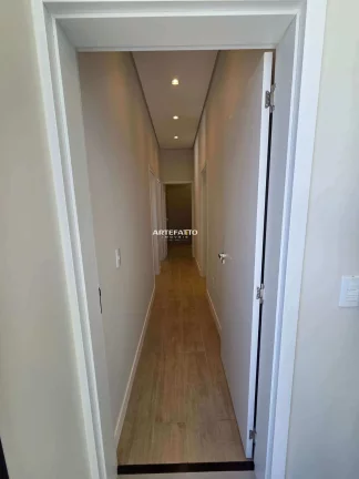 Imagem Casa à Venda com 3 quartos, 3 banheiros, 3 vagas e 160m2